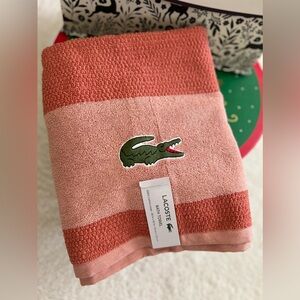 Lacoste Logo Bath Towel, 100% Cotton 30"x52"
Color-coral